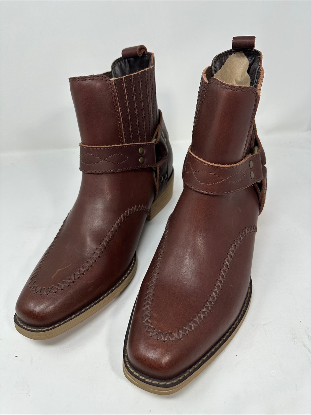 Dingo Boots. Size 9 D